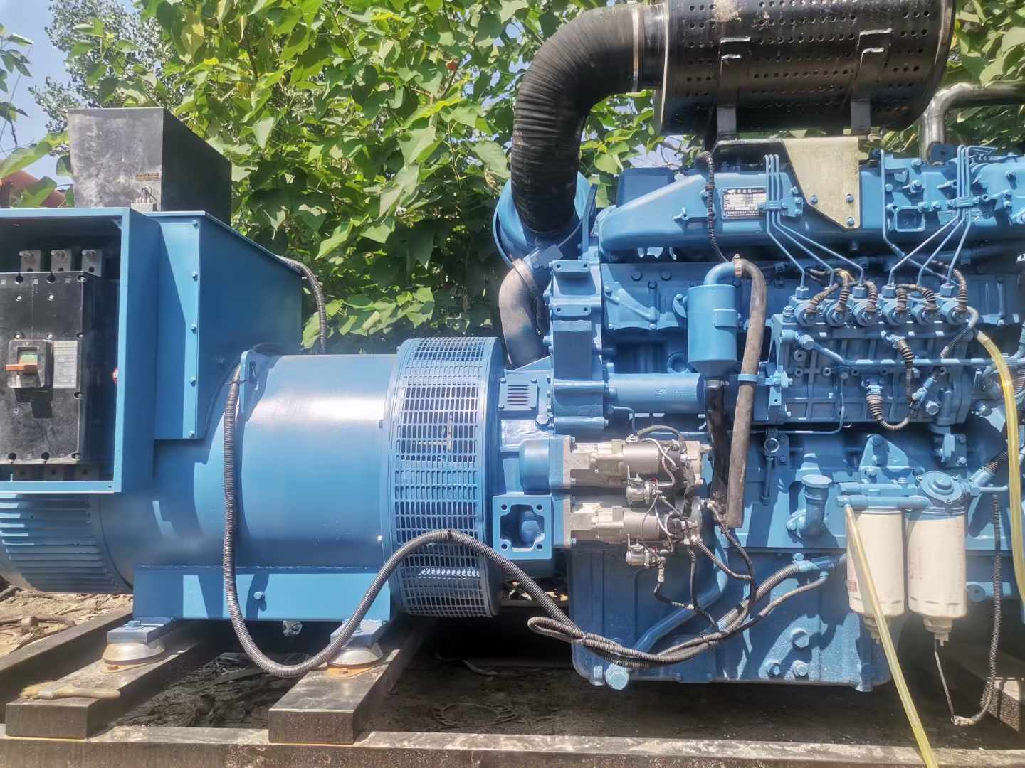 开州详细说明降低 800kW 柴油发电机输出电流波动的方法